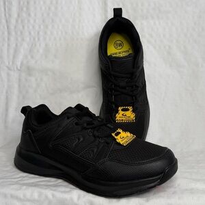 Geers Men's Black Athletic Walking Work Shoes Slip Resistant Size 8W.